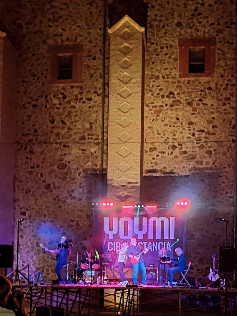 Instagram post from yoymicircunstancia.banda. This post is in position 1.