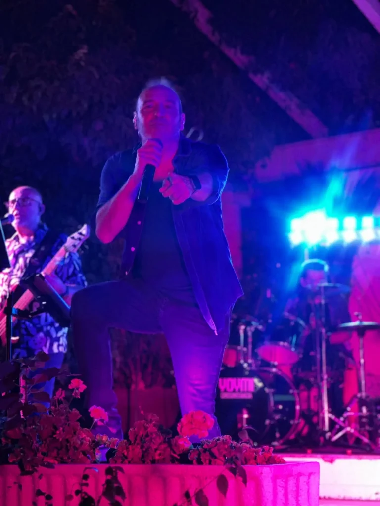 Instagram post from yoymicircunstancia.banda. This post is in position 7.
